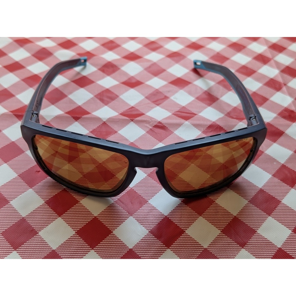 Julbo Shield sunglasses with REACTIV Photochromic Lens Have Some Scratchs